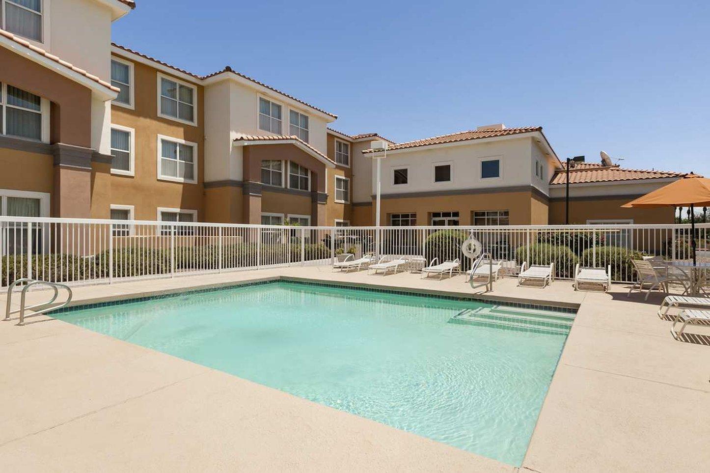 Homewood Suites Phoenix-スコッツデール エクステリア 写真