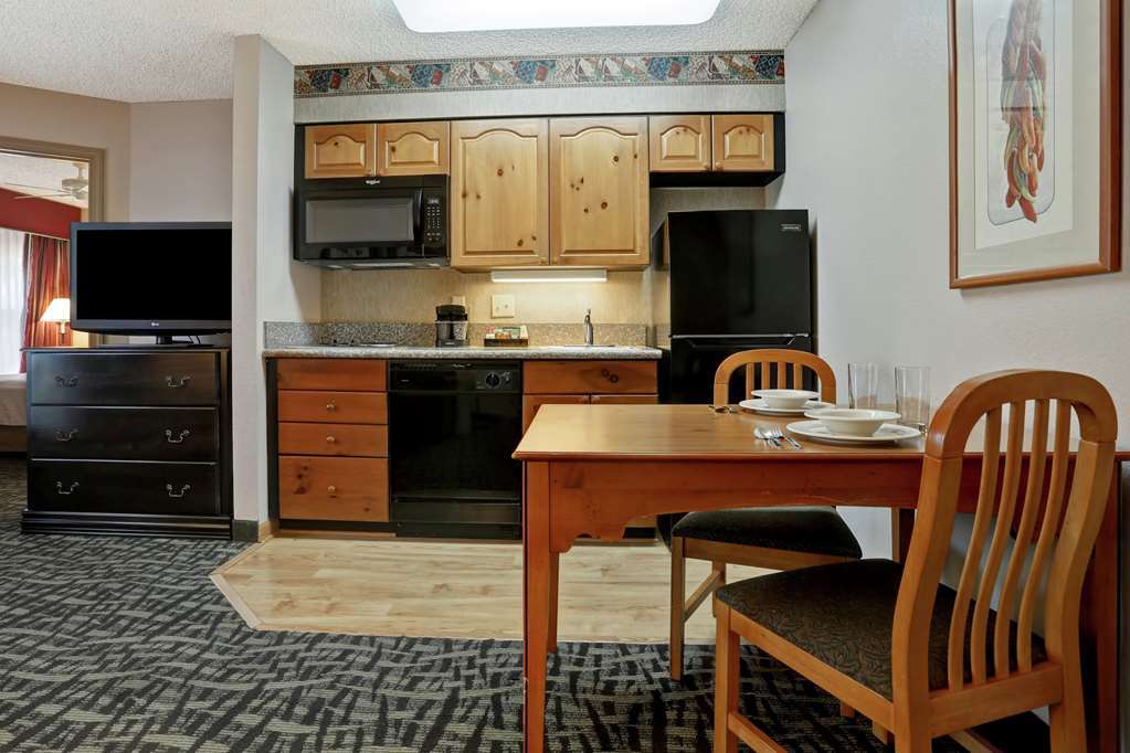 Homewood Suites Phoenix-スコッツデール 部屋 写真